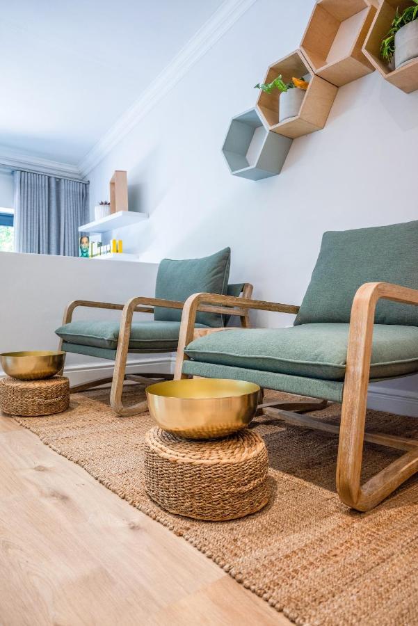 Hout & About Guest House 호우트베이 외부 사진